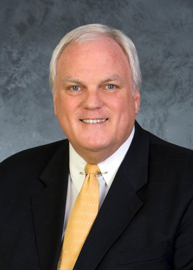 Rep. Timothy Hennessey headshot