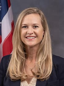 Rep. Lindsay Cross headshot