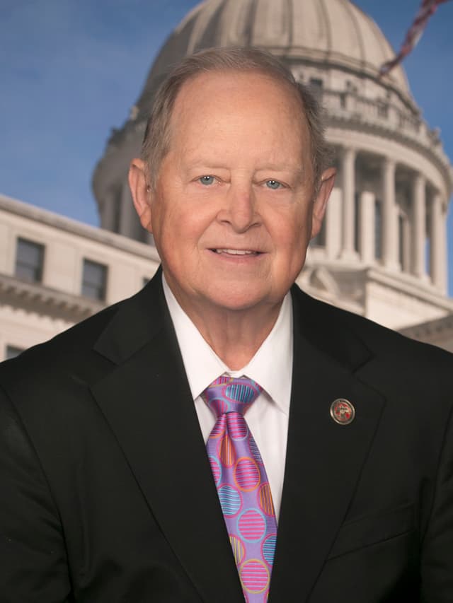 Rep. Tom Weathersby headshot