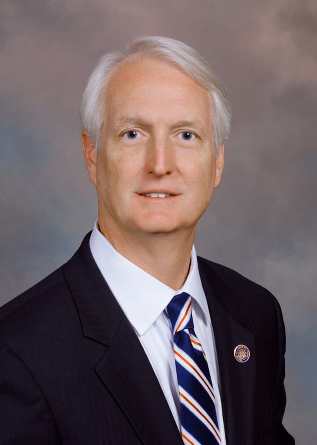 Sen. Mark J. Peake headshot