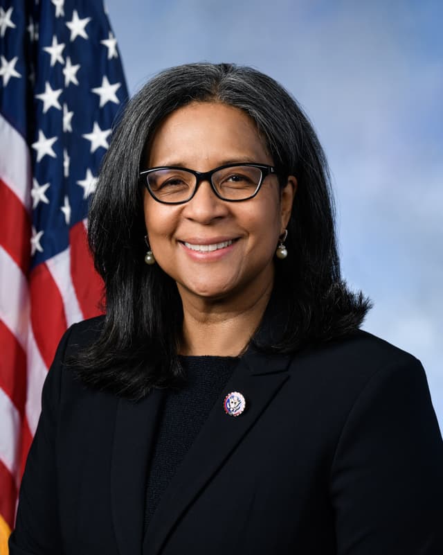 Rep. Marilyn Strickland headshot