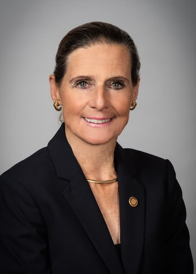 Rep. Jean Schmidt headshot