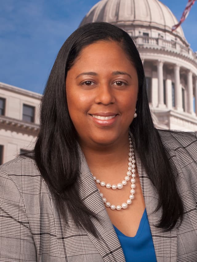 Rep. Zakiya Summers headshot